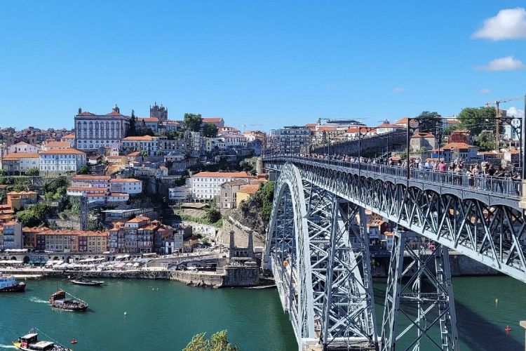 morar no porto - ponto D. Luís I