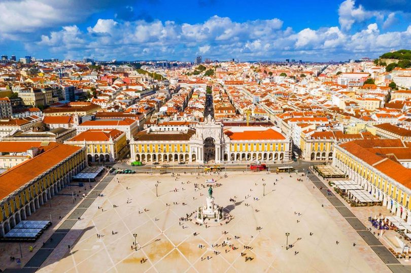 economia em Portugal - Lisboa - praça do comércio economia em Portugal - Lisboa - praça do comércio